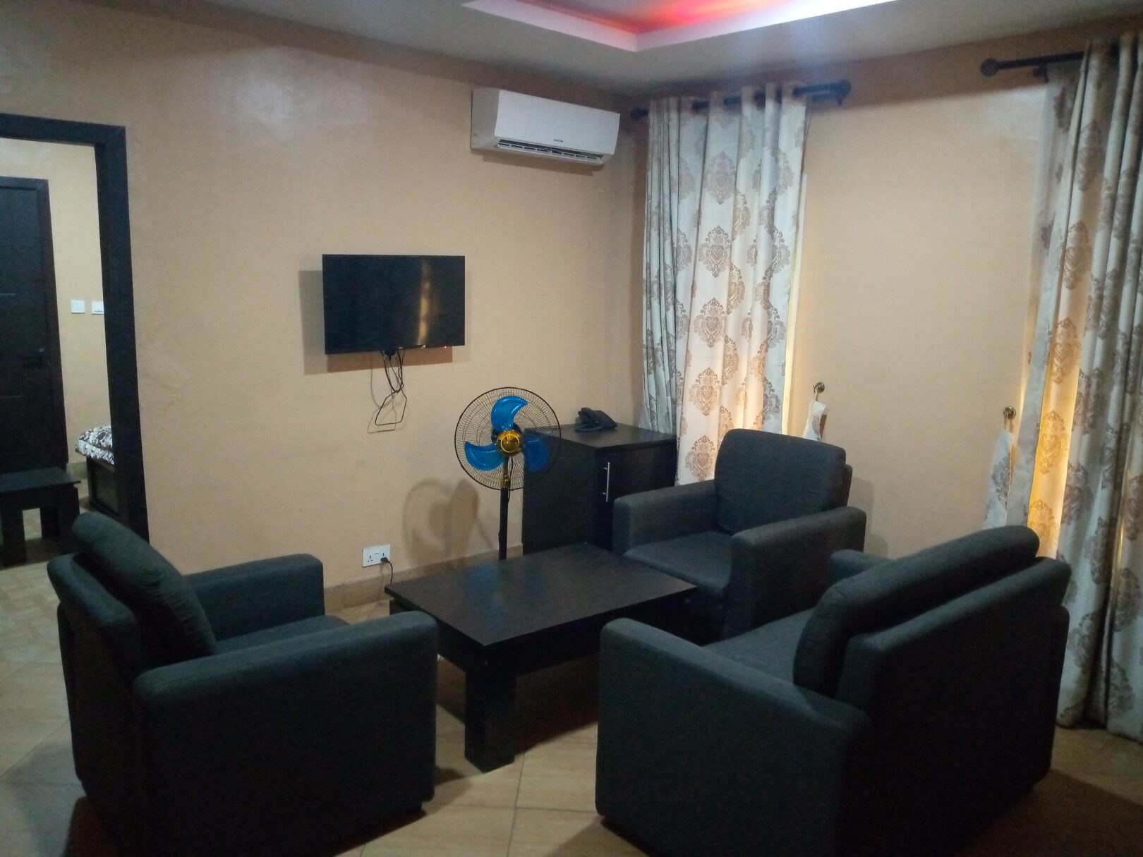 Executive Suite